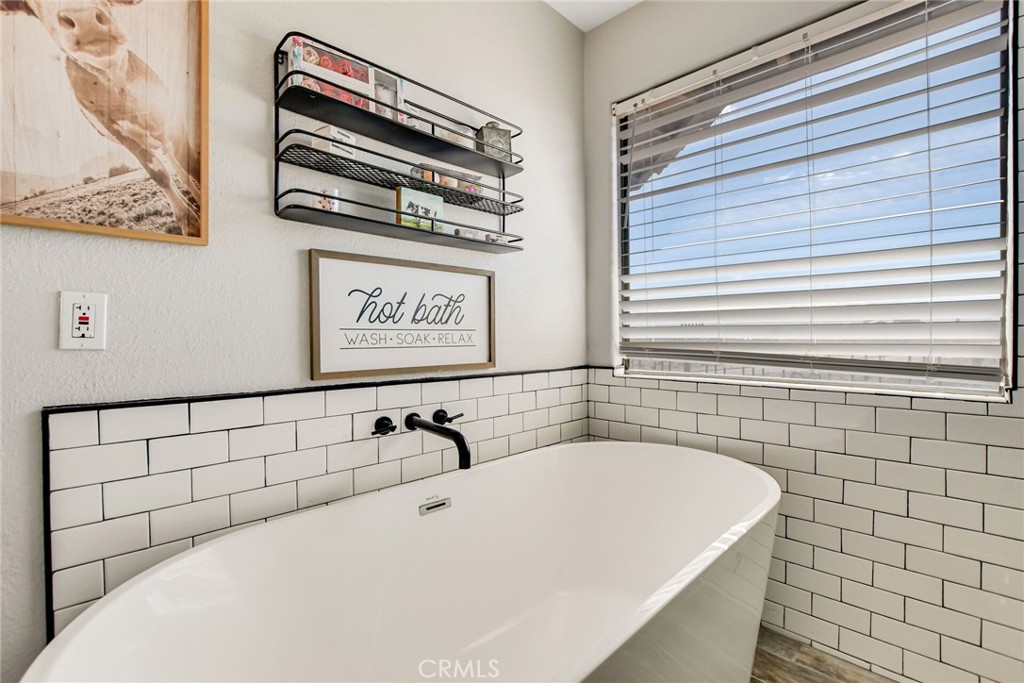 18163 Deer Park Lane