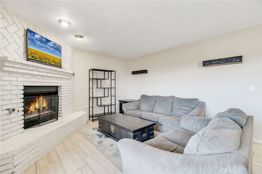 18163 Deer Park Lane