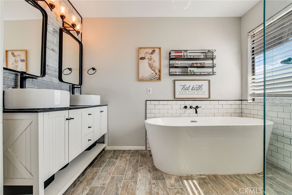 18163 Deer Park Lane