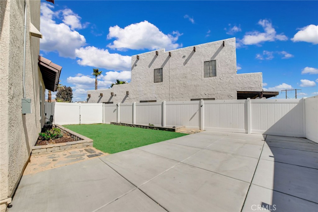 18163 Deer Park Lane