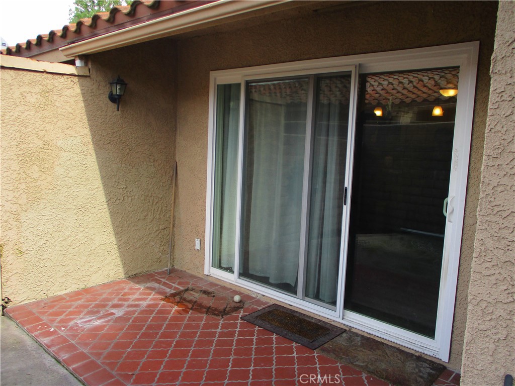 979 W Pine Street 27