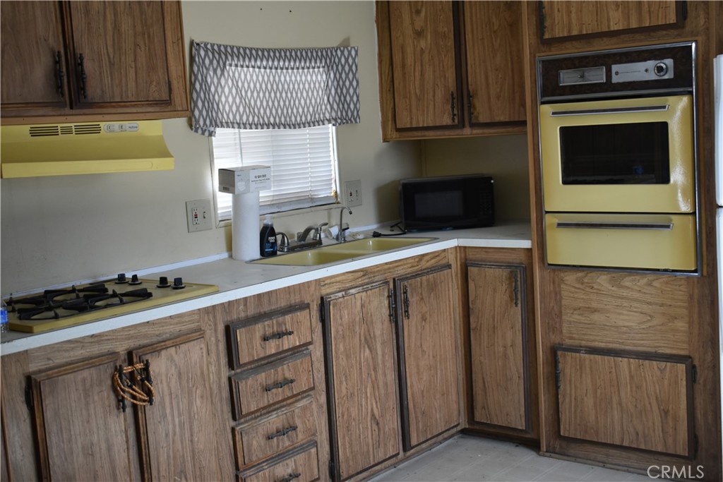 2100 Soapmine Road 49