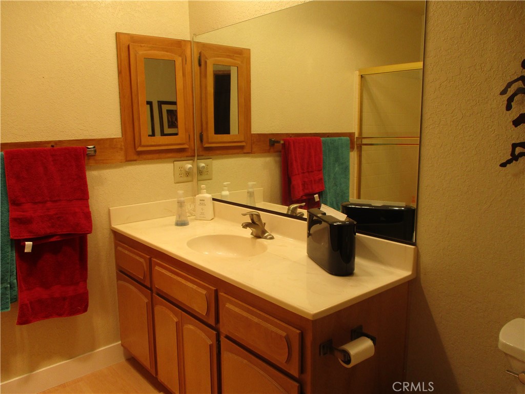 28721 Mountain View Road