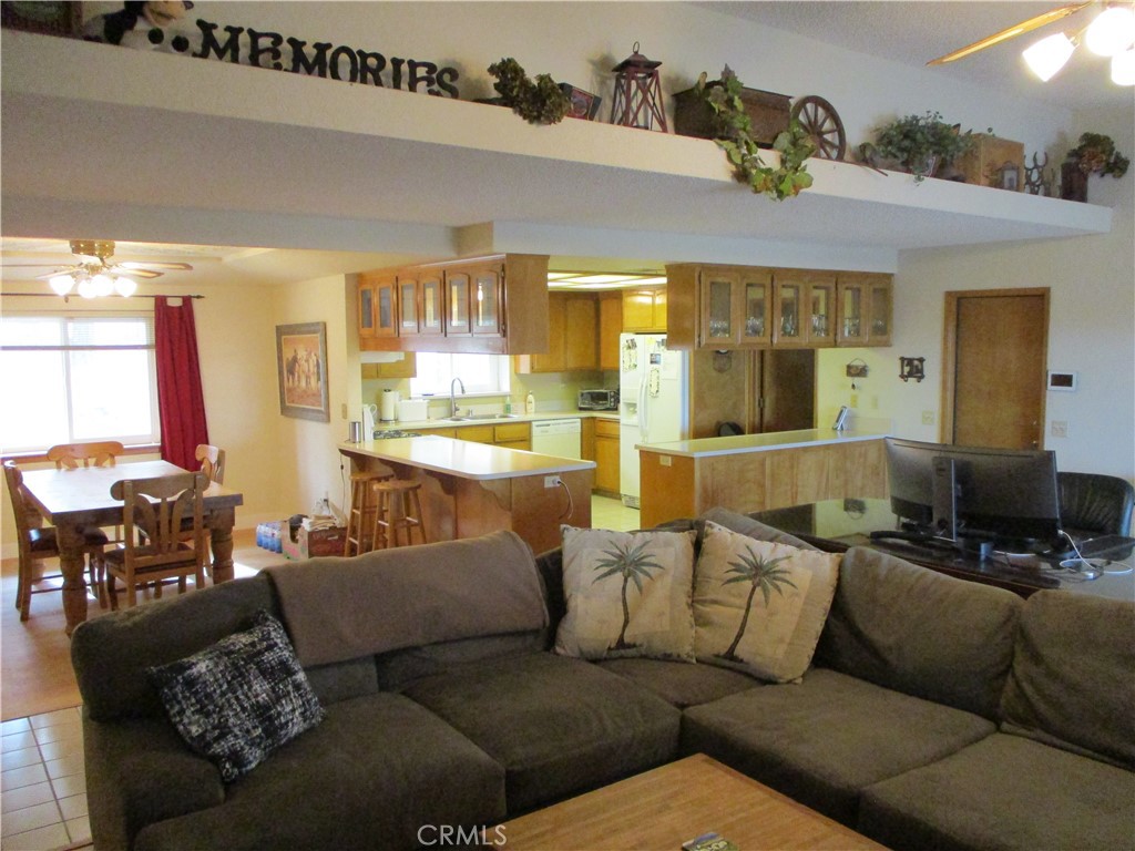 28721 Mountain View Road