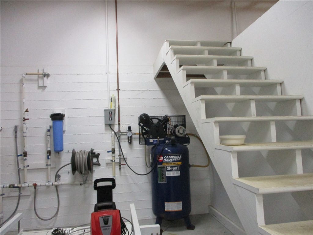 28721 Mountain View Road