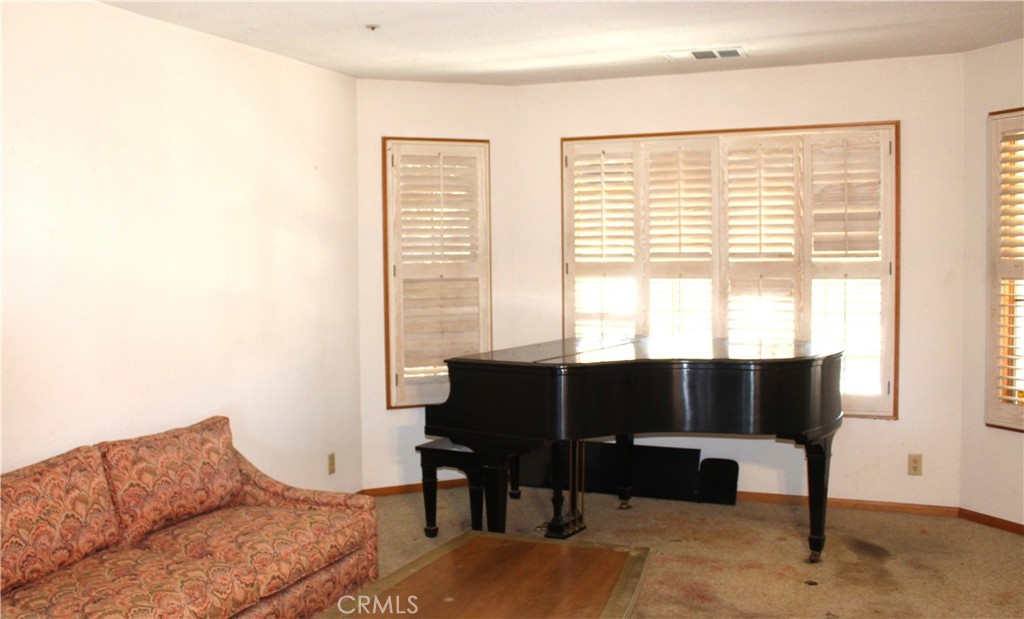 13585 Sierra Vista Drive