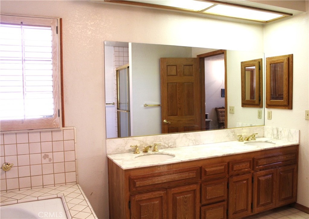 13585 Sierra Vista Drive