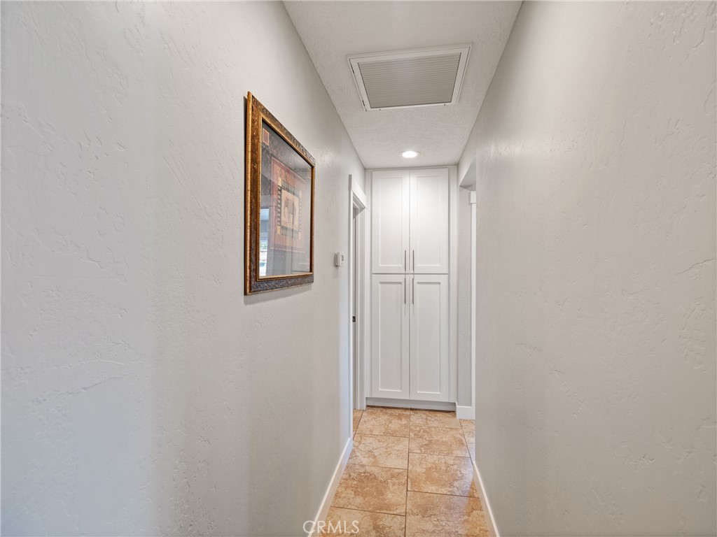 19250 Cottonwood Drive