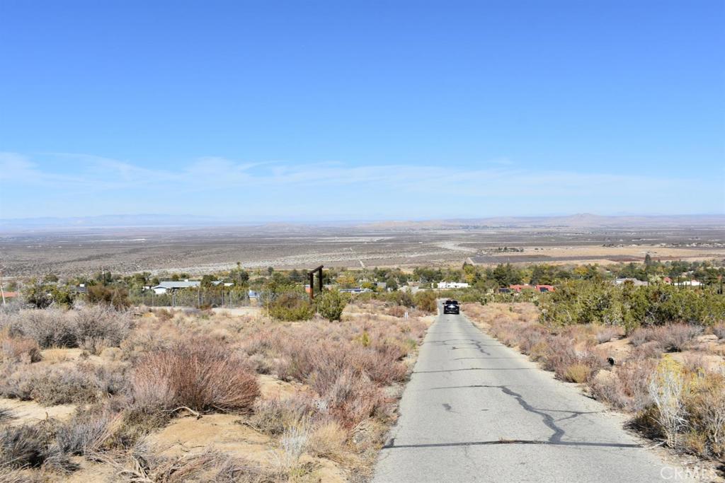 0 Vac/Ave Y4/Vic 157 Ste Street