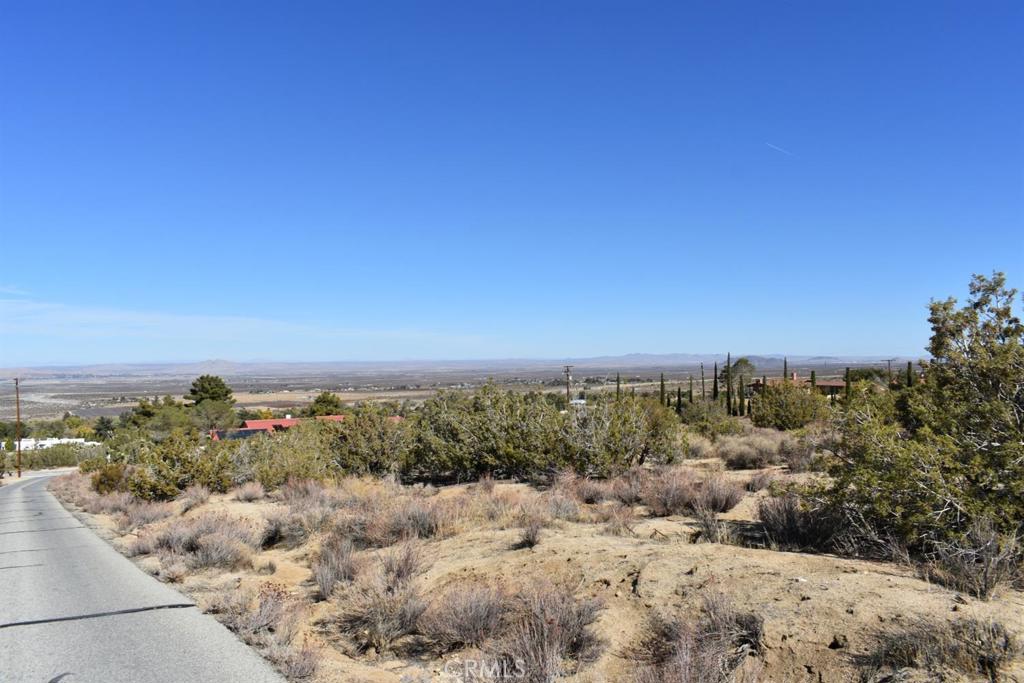 0 Vac/Ave Y4/Vic 157 Ste Street