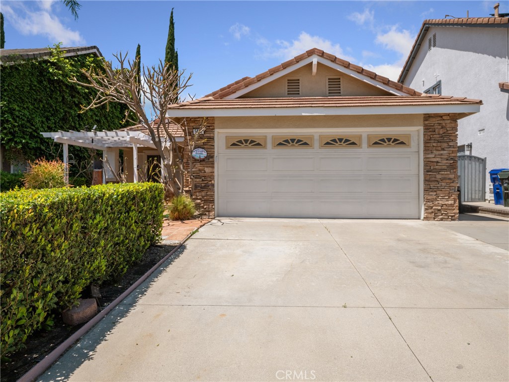 5422 Tenderfoot Drive