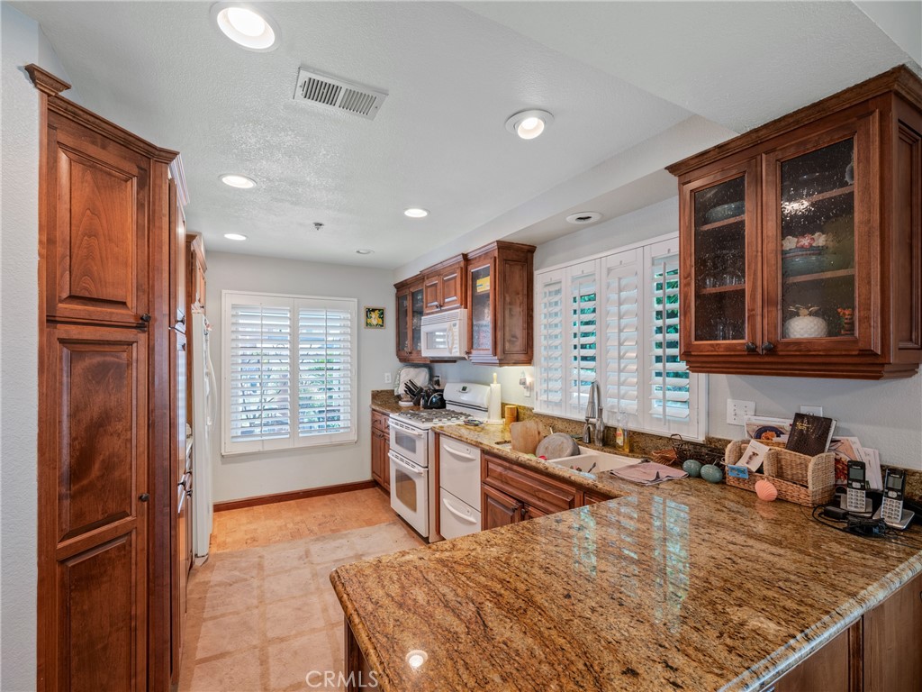 5422 Tenderfoot Drive