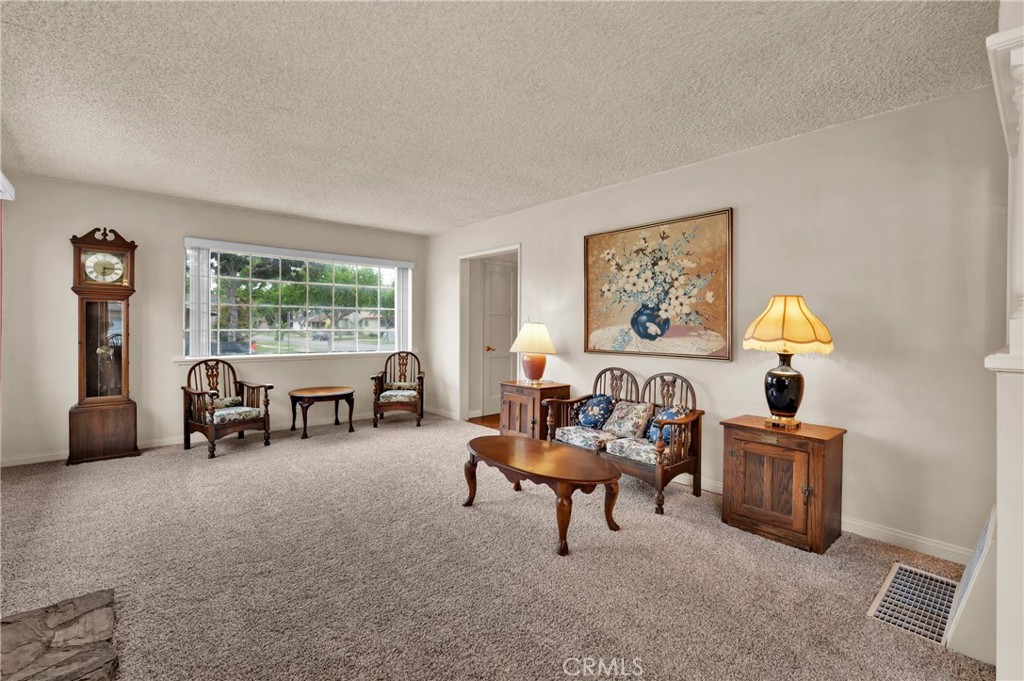 3903 Ashworth Street