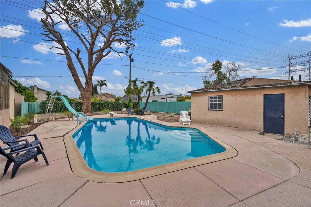 3903 Ashworth Street