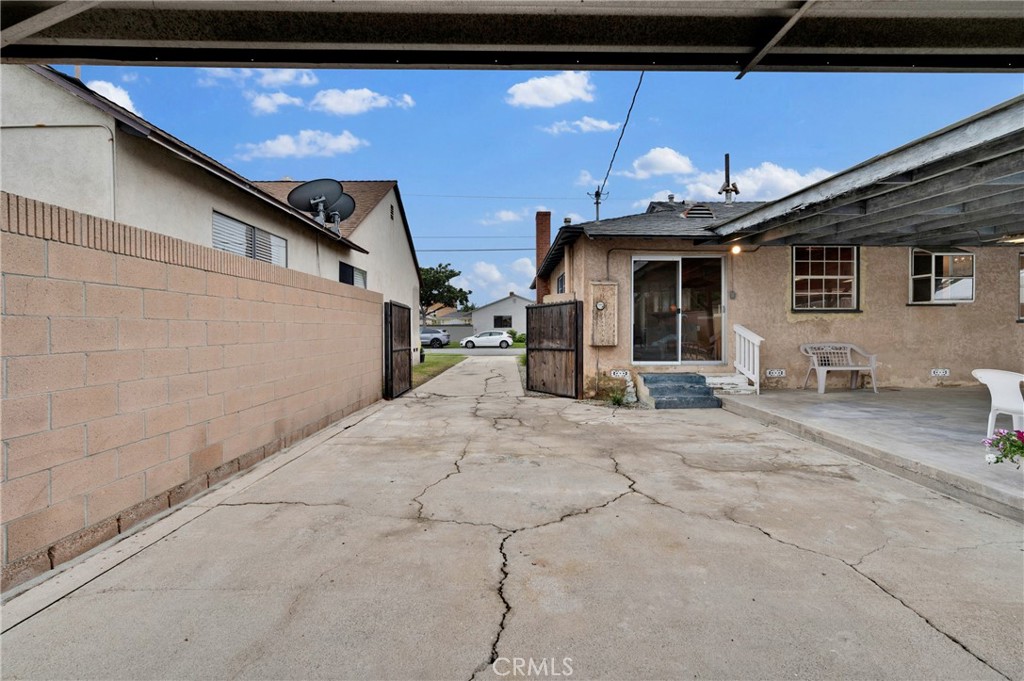 3903 Ashworth Street