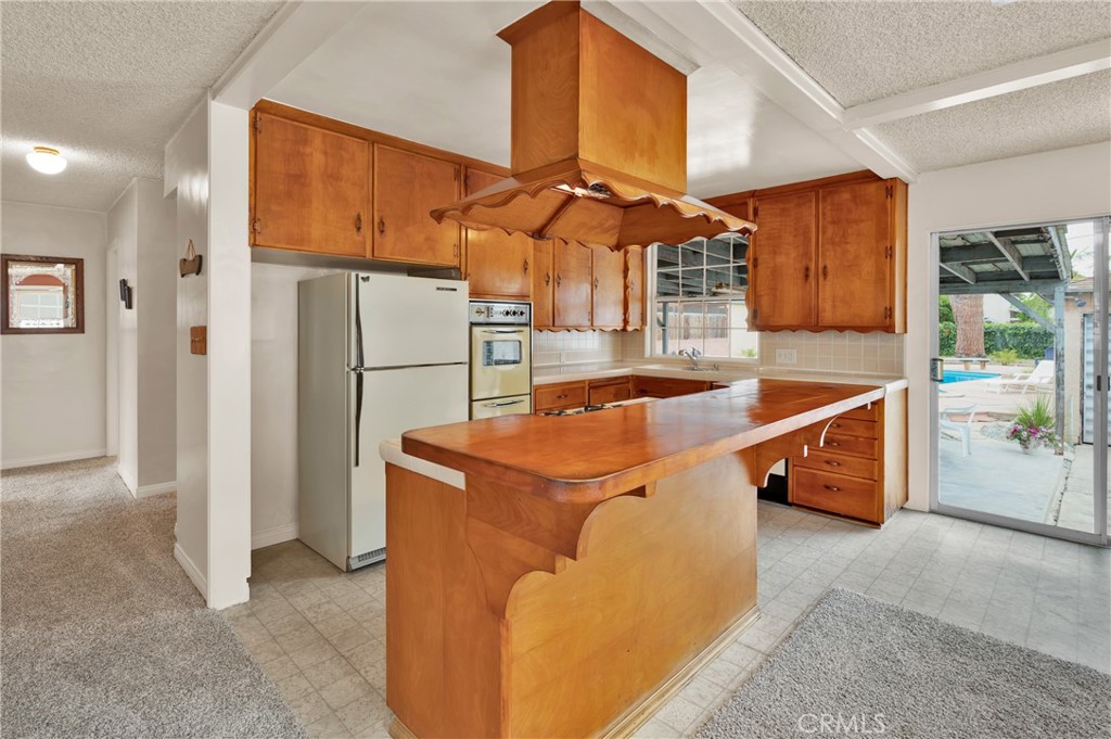 3903 Ashworth Street