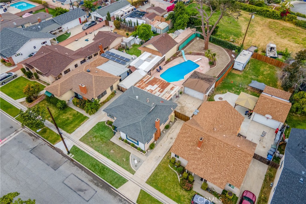 3903 Ashworth Street