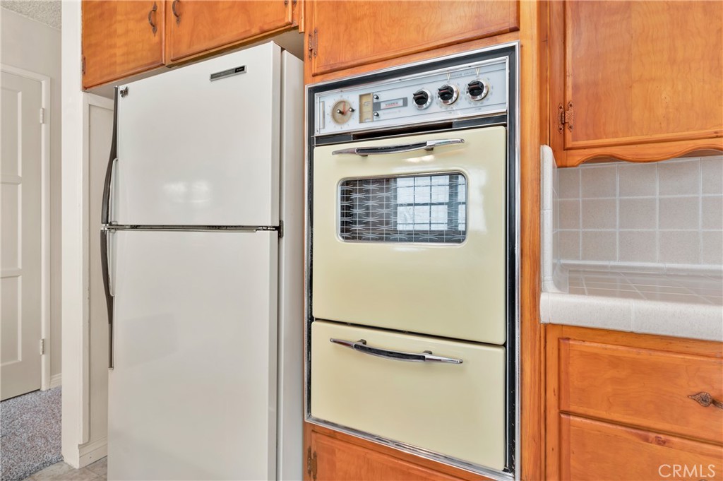 3903 Ashworth Street