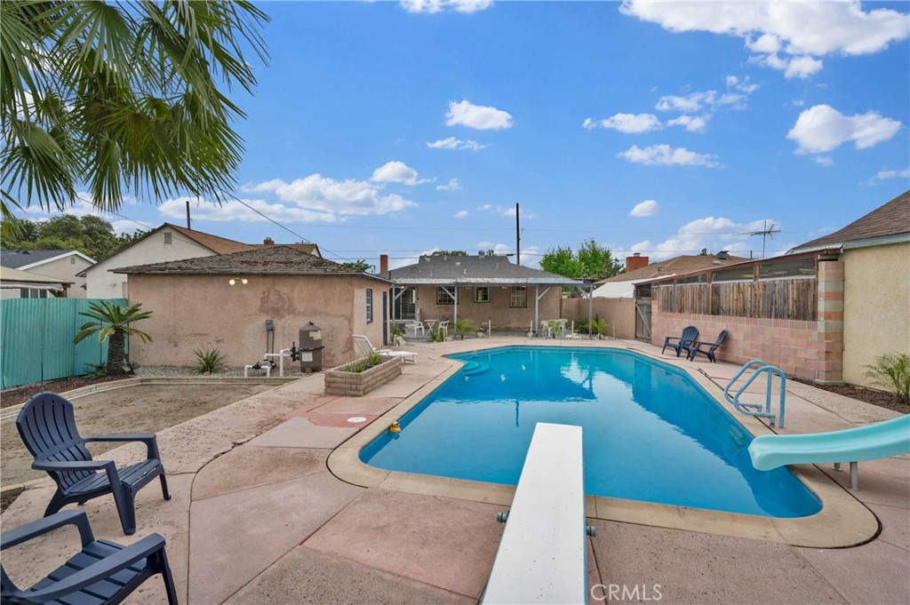 3903 Ashworth Street