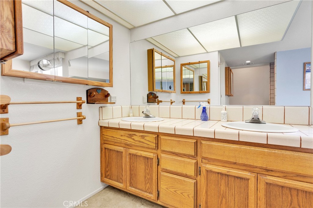 13200 Rain Shadow Road