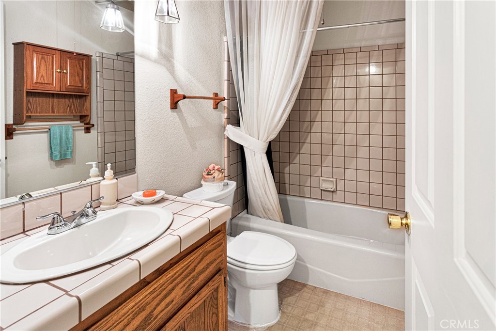 13200 Rain Shadow Road