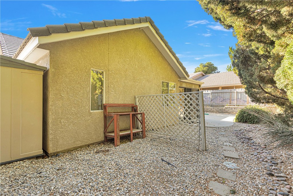 13200 Rain Shadow Road