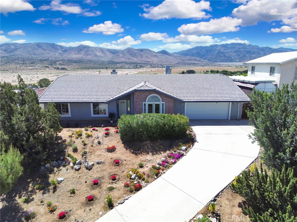 18825 Ranchero Road