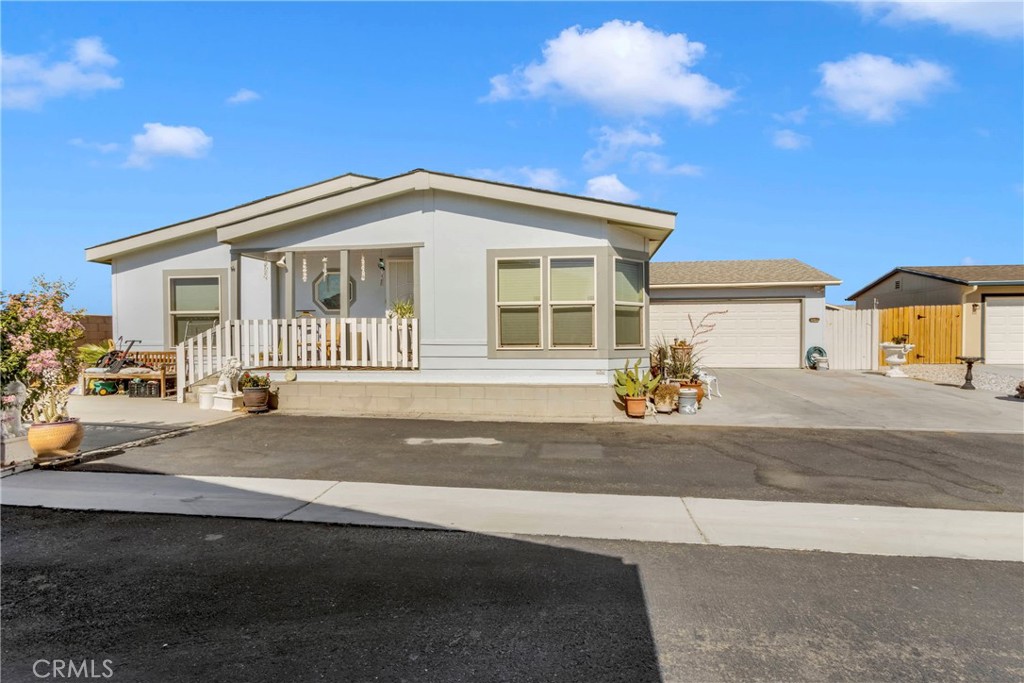 21621 161 Sandia Road