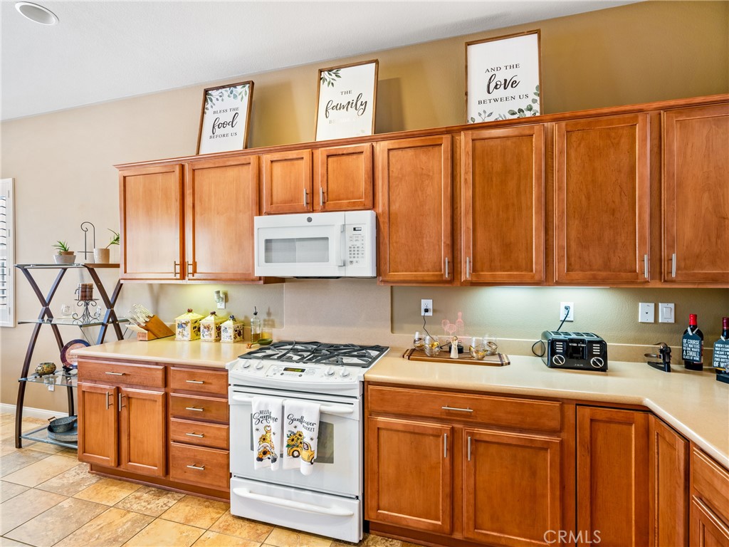 19427 Crystal Springs Lane