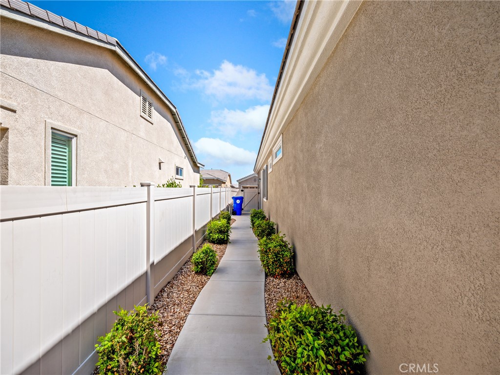 19427 Crystal Springs Lane