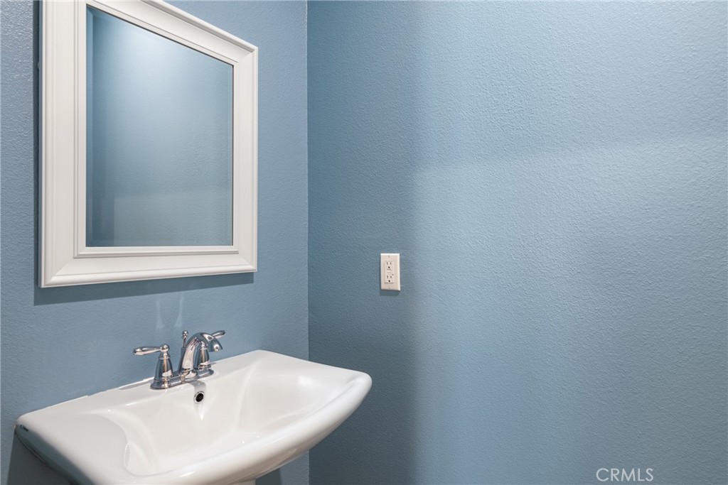 13467 Cypress Avenue