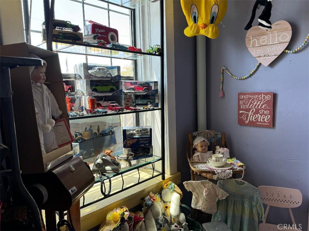 19270 National Trails