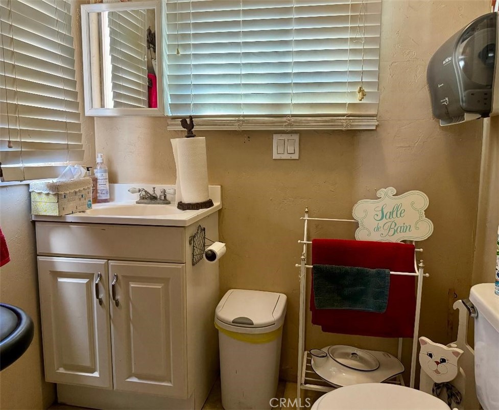 19270 National Trails