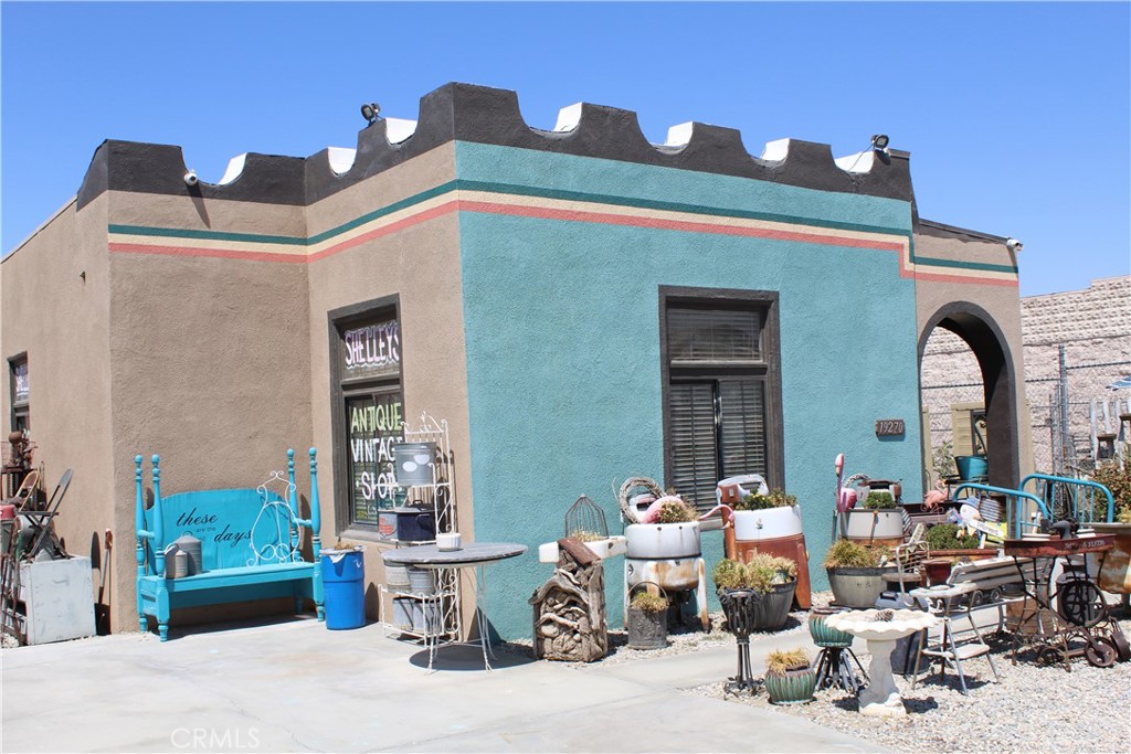 19270 National Trails