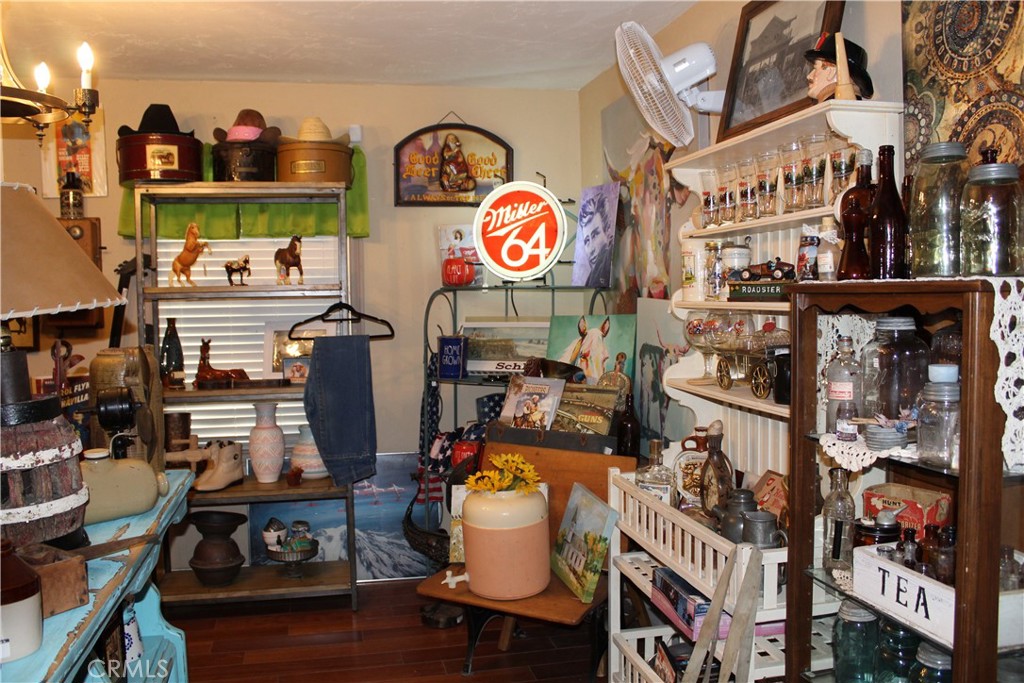 19270 National Trails