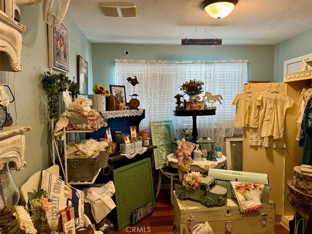 19270 National Trails