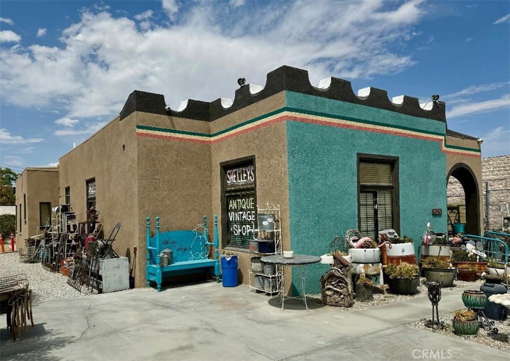 19270 National Trails