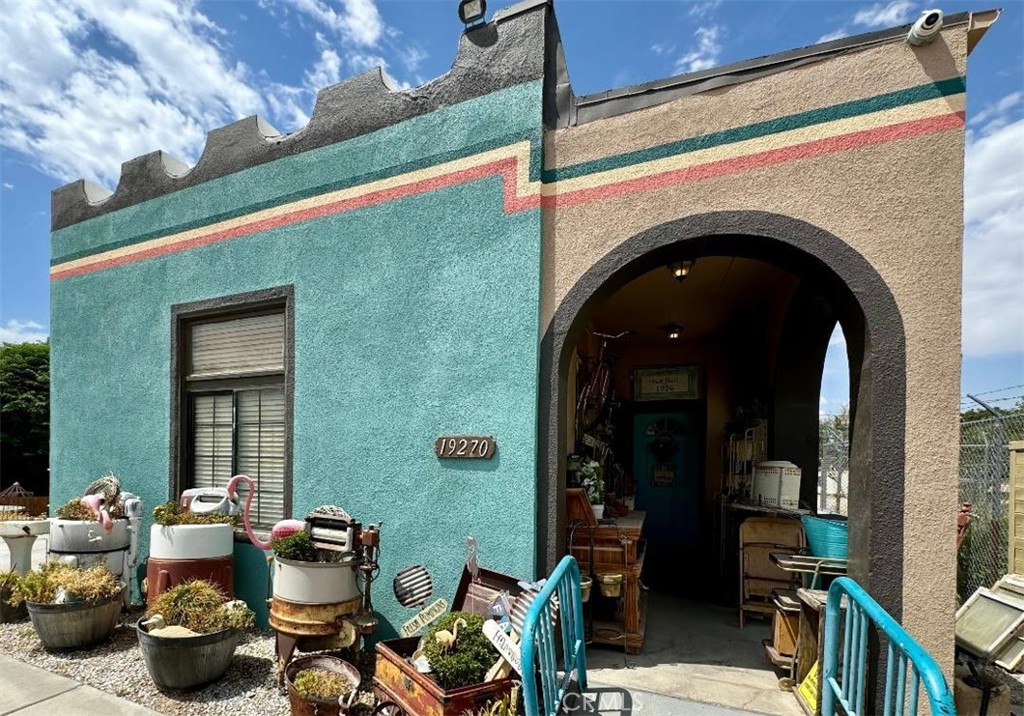 19270 National Trails