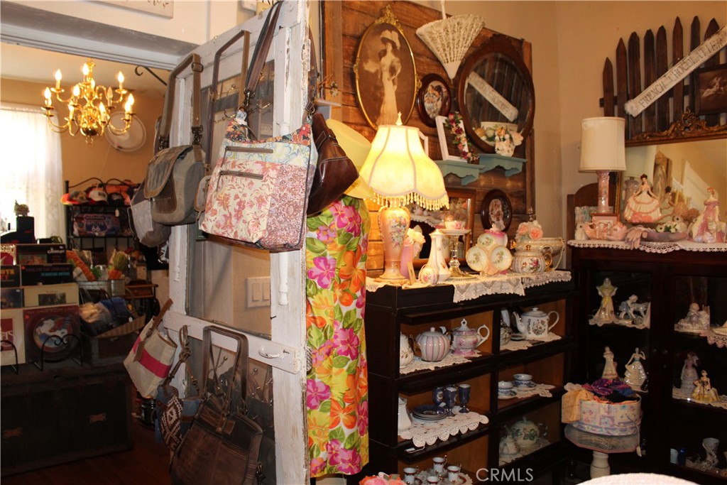 19270 National Trails