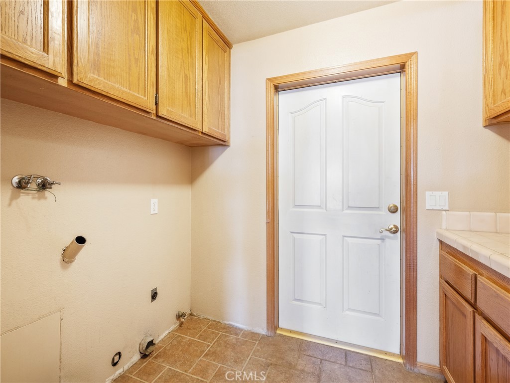 8187 Anaconda Avenue