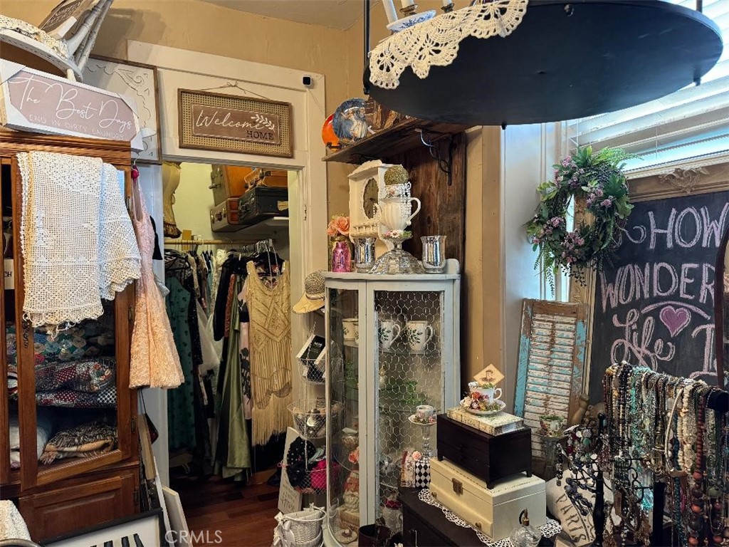 19270 National Trails