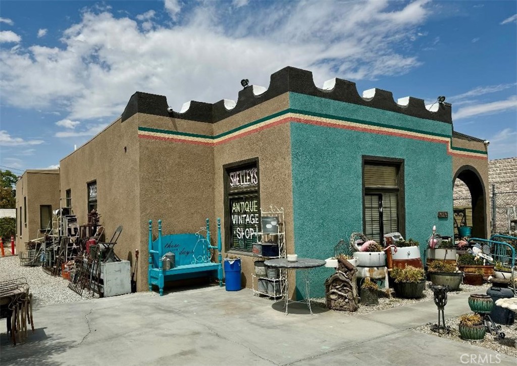 19270 National Trails