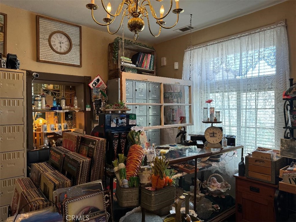 19270 National Trails