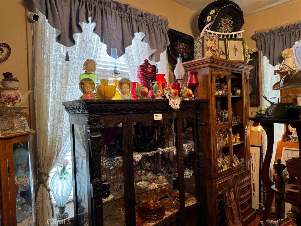 19270 National Trails