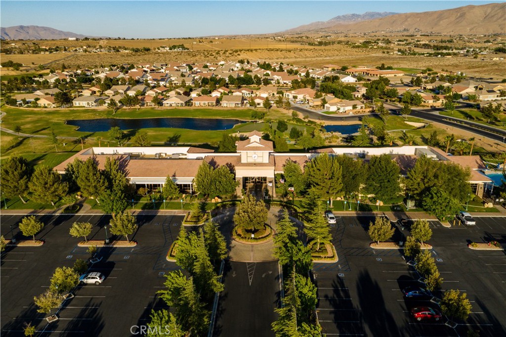 10387 Glen Oaks Lane