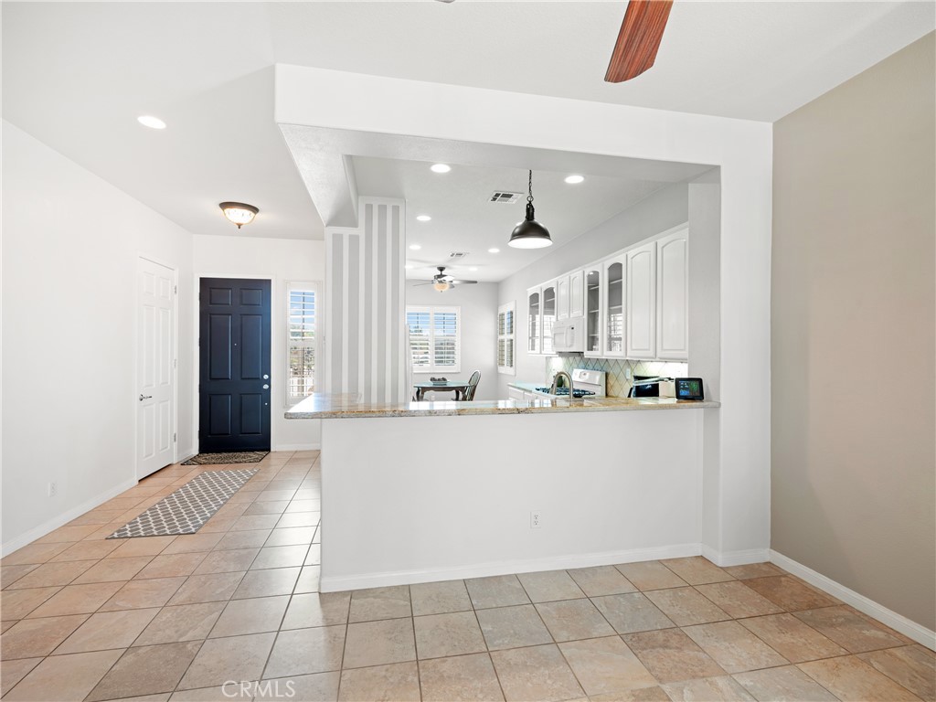 10387 Glen Oaks Lane