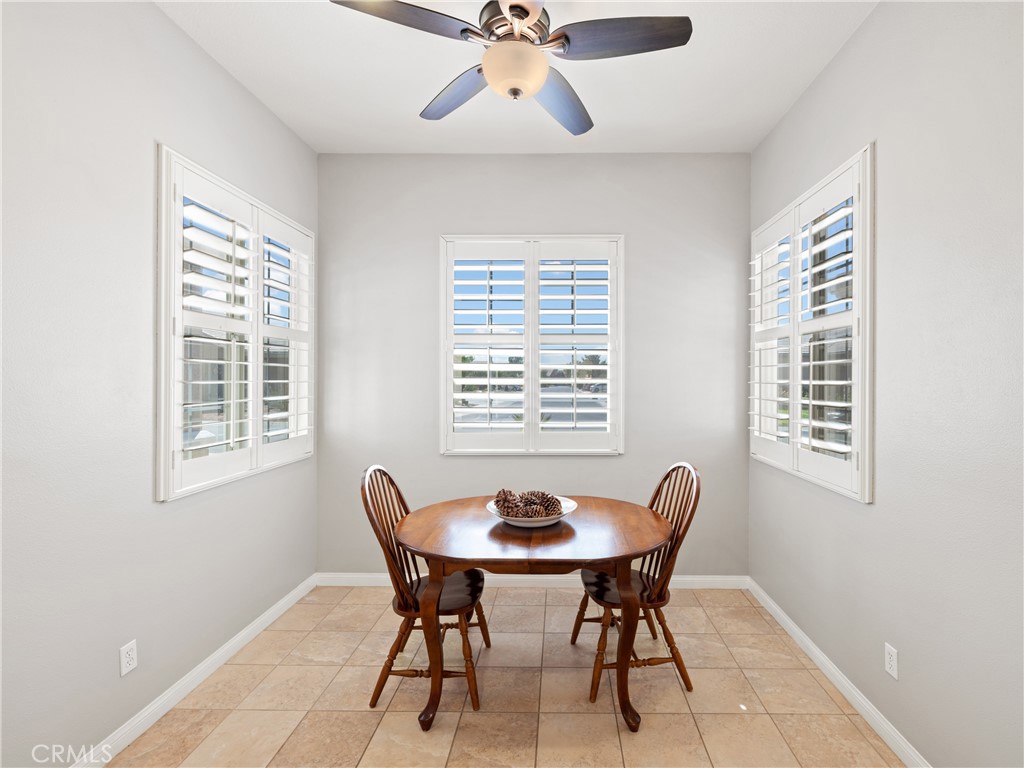 10387 Glen Oaks Lane