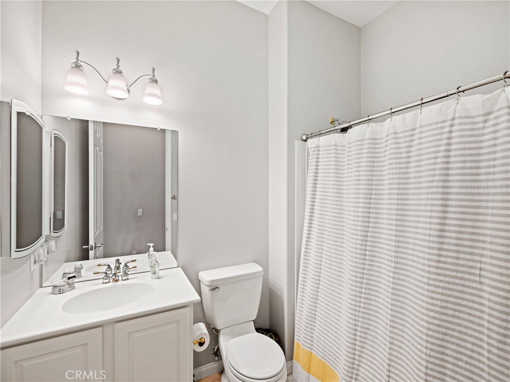 10387 Glen Oaks Lane