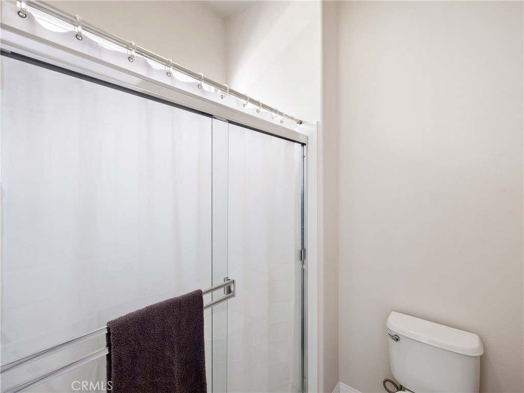 10387 Glen Oaks Lane