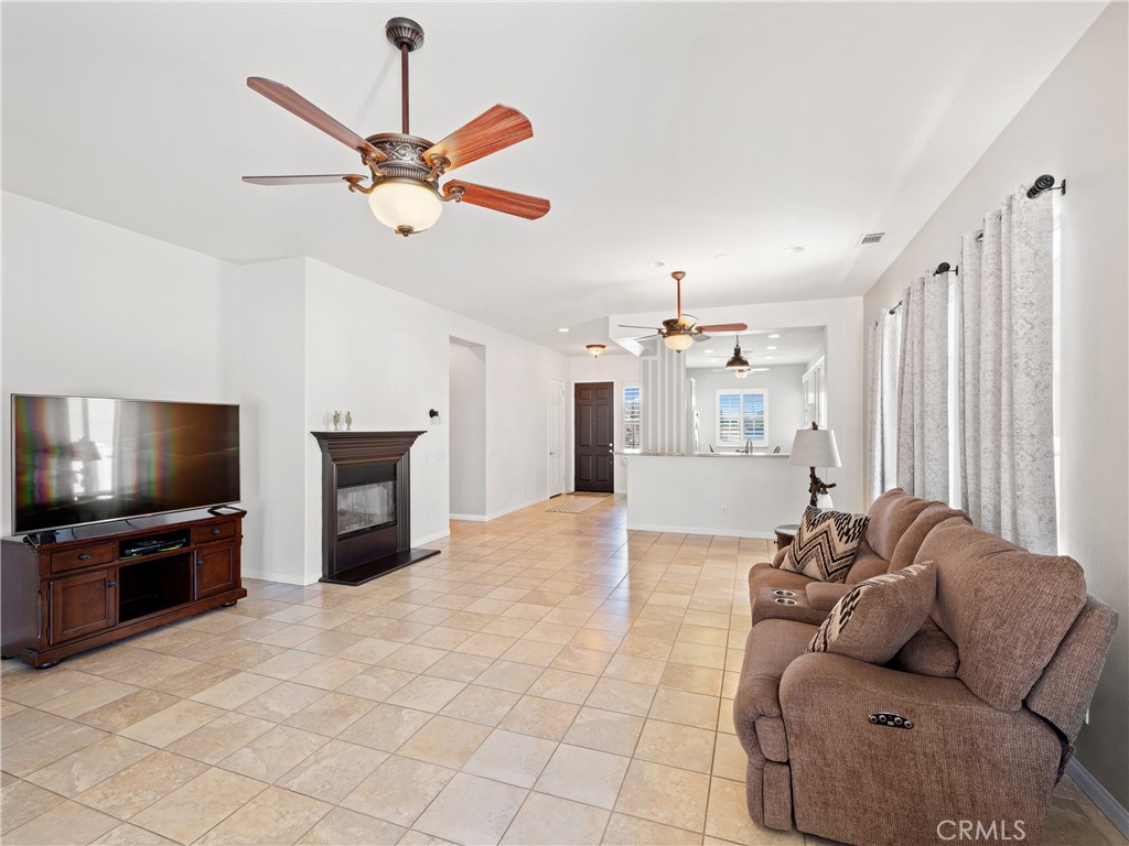 10387 Glen Oaks Lane